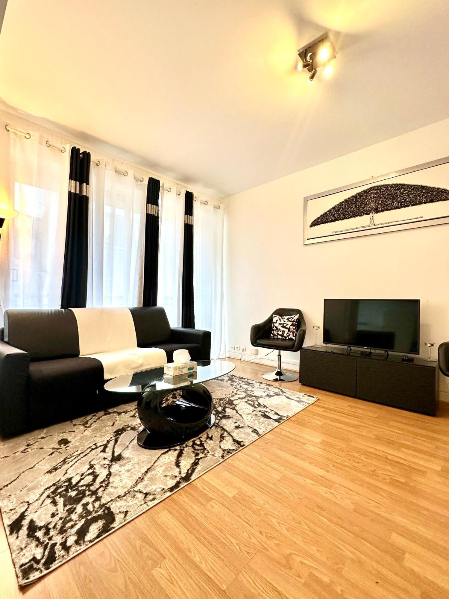 Champs Elysees Apartment 4 Paris Bagian luar foto